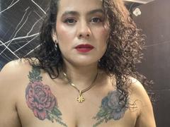 Tamarajoones - female with black hair and  big tits webcam at xLoveCam