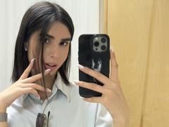 TameikaMacclellan - female with black hair webcam at xLoveCam
