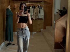 TameikaMacclellan - female with black hair webcam at xLoveCam