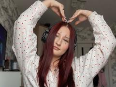 TameikaVannoy - female with brown hair and  big tits webcam at xLoveCam