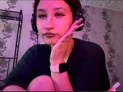 TameikaVannoy - female with brown hair and  big tits webcam at xLoveCam
