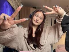 TameikaVannoy - female with brown hair and  big tits webcam at xLoveCam
