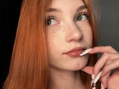 TanaWilner - female with red hair webcam at xLoveCam
