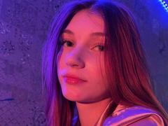 TanaWilner - female with red hair webcam at xLoveCam