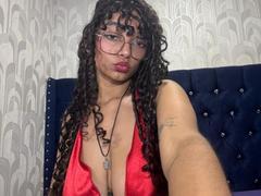 TangiiSoul - female with black hair webcam at xLoveCam