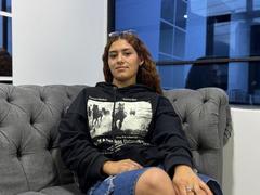 TaniaLux - female with red hair and  big tits webcam at xLoveCam