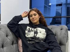 TaniaLux - female with red hair and  big tits webcam at xLoveCam