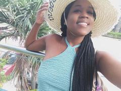 Tania69s from xLoveCam