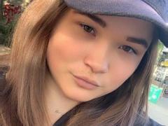 TanniLoveX - female with brown hair webcam at xLoveCam