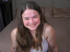 TanniLoveX - female with brown hair webcam at xLoveCam