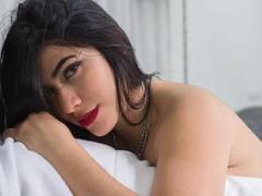 EvaHenings - female with black hair and  big tits webcam at LiveJasmin