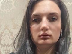 TastyLillian from xLoveCam