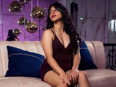 TatianaMorelli - female with black hair webcam at xLoveCam
