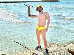 TatooMan from xLoveCam