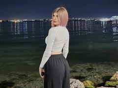 TawannaLehrman - female webcam at xLoveCam