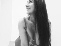 TayEvans from xLoveCam