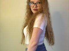 TaylorBersaw - female webcam at xLoveCam