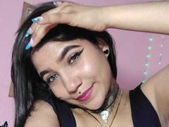 TaylorLees from xLoveCam