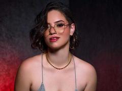 TaylorSexiest - blond female with  big tits webcam at xLoveCam