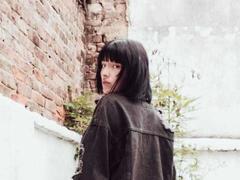 Teokyoo - female with black hair and  small tits webcam at xLoveCam