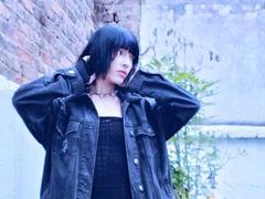Teokyoo - female with black hair and  small tits webcam at xLoveCam