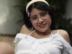 TereCarper - female with black hair webcam at LiveJasmin