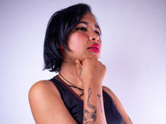 TeresaBrown - female with black hair webcam at LiveJasmin