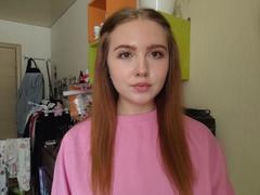 TerraMaul - female with brown hair webcam at xLoveCam