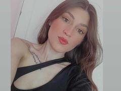 Tesakelle - female webcam at xLoveCam