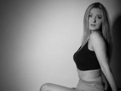 TessSweet - blond female webcam at LiveJasmin