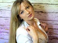 TessSweet - blond female webcam at LiveJasmin