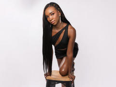 TessaBrooks - female with brown hair webcam at LiveJasmin