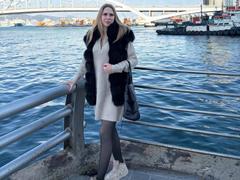 TessaDaybreak - blond female with  small tits webcam at xLoveCam