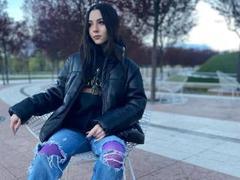 TessaHawkin - female with red hair webcam at xLoveCam