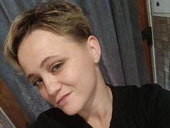 TessaRenata - female with brown hair webcam at xLoveCam