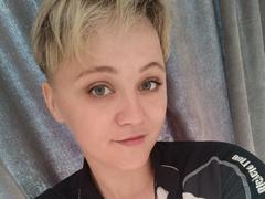 TessaRenata - female with brown hair webcam at xLoveCam