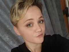 TessaRenata - female with brown hair webcam at xLoveCam