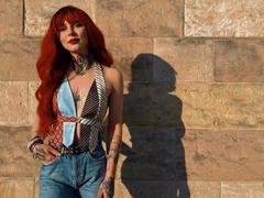 Teufelshelferin-hot - female with red hair webcam at xLoveCam
