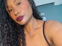 ThaliaJoness - female with black hair and  big tits webcam at xLoveCam