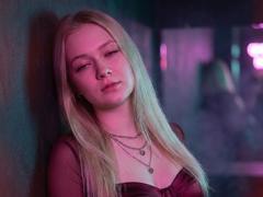 ThaoSakiestewa - female webcam at xLoveCam