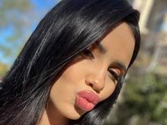 JesseShea - female with brown hair and  big tits webcam at LiveJasmin