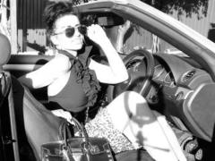 TheCountess406 - female with black hair webcam at ImLive