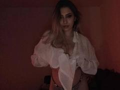 TheaOrre - blond female webcam at xLoveCam