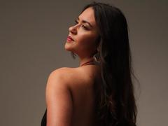 TheresaLarson - female with red hair webcam at xLoveCam