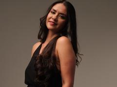 TheresaLarson - female with red hair webcam at xLoveCam