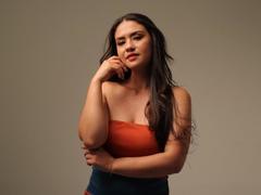 TheresaLarson - female with red hair webcam at xLoveCam