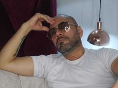 ThiagoSins - male webcam at xLoveCam