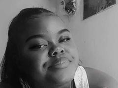 ThickEbonyPrinces - female with black hair webcam at xLoveCam