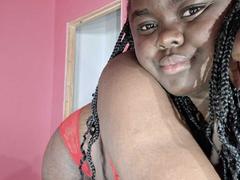 ThickEbonyPrinces - female with black hair webcam at xLoveCam
