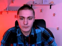 ThomasCrow from xLoveCam